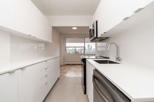 5 Mallory Gdns - Photo 1