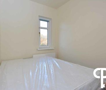 84 Fane Street, Belfast BT9 7BW - Photo 2