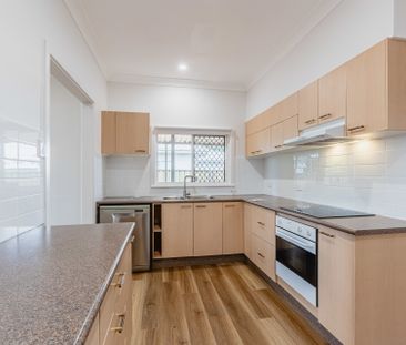 Renovated & Ready To Move Into! - Photo 6