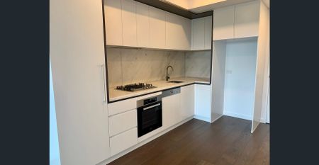 2 Bedroom Apartment in Central Box Hill with fridge and washing machine - Photo 4