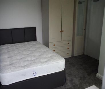 29 bedroom detached house to rent - Photo 5