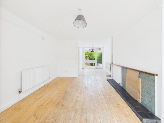 3 bedroom terraced house to rent - Photo 1