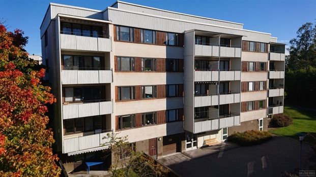 Porfyrvägen 7 - Foto 1