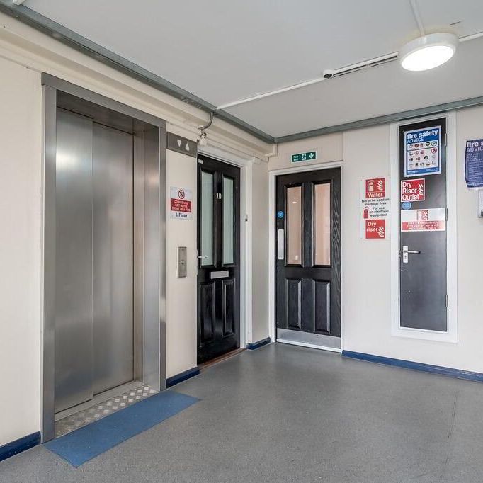 1d Moylena House, Belfast, BT10 0EG - Photo 1