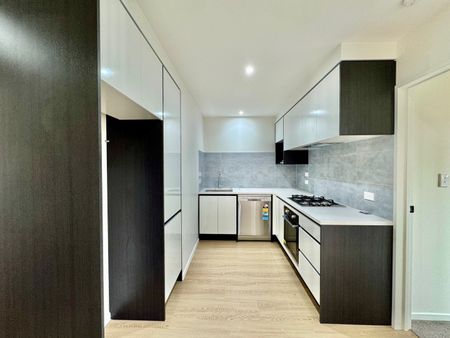 Unit 4, 9 Lismore Place, Papatoetoe, Auckland - Photo 4