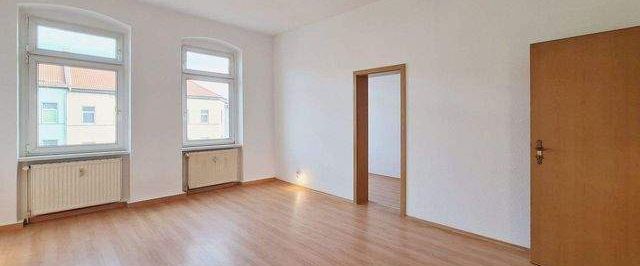 Kompaktes Raumwunder: Charmante, sanierte 3-Raum-Wohnung in Toplage - Photo 1