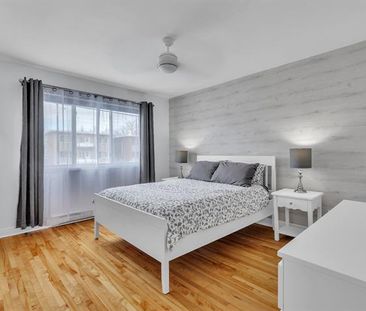 2050 Boul. de la Côte Vertu - Photo 5