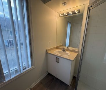 For Lease - 1 Beckenrose Court Unit# 157, Brampton, Ontario - Photo 3