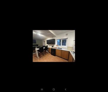 Room in a Shared House, Knepp Close, BN2 - Photo 4