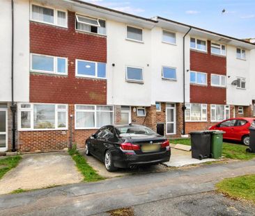 5 bedroom house to rent - Photo 1