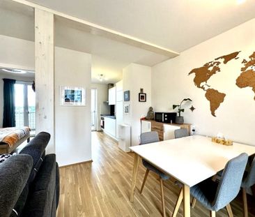 Exklusive 2-Zimmer-Penthouse-Wohnung mit zwei Dachterrassen, Schlos... - Photo 2