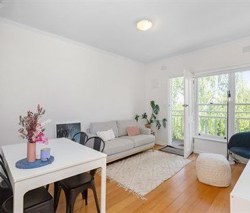 11/28 Wattle Road, Hawthorn - Photo 1