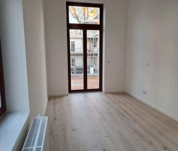 3-Zimmerwohnung mit Terrasse und Balkon in einer Villa zu vermieten! - Photo 2