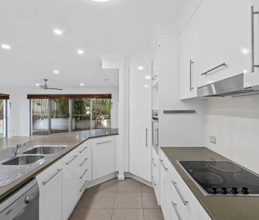 Beautifully Presented Duplex - Photo 6