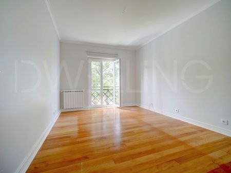 3 room luxury Flat for rent in Sintra, Lisbon - Photo 5