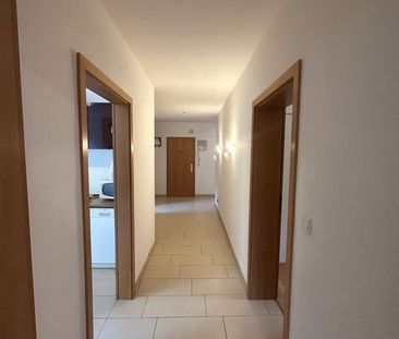 Helle und sehr gepflegte, 4 Zimmerwohnung mit 2 BÃ¤dern, Garage, Au... - Foto 5