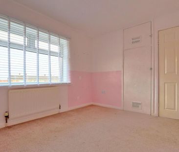 2 bedroom semi-detached house to rent - Photo 5