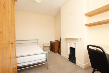 4 bedroom house to rent - Photo 5