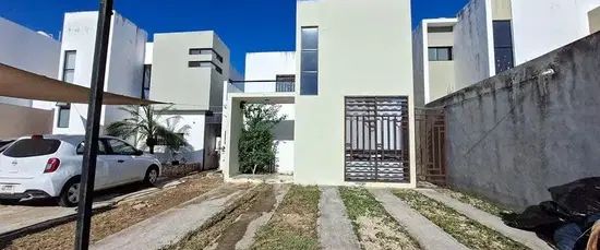 Casa en Calle 20 Diagonal, Fraccionamiento Floresta Residencial, Chchí Suárez, Mérida, Yucatán, 97138, México - Photo 1