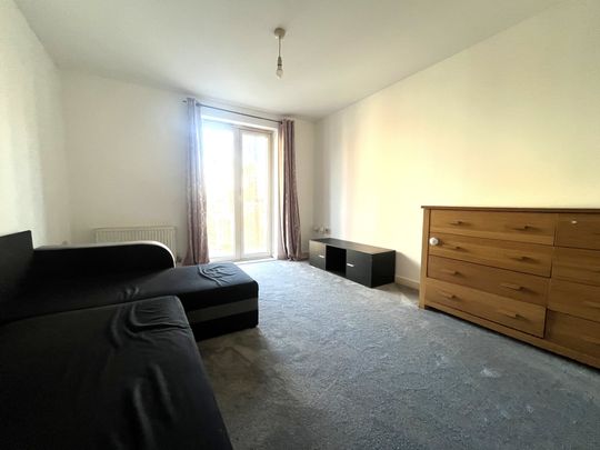 Pumphouse Crescent, Watford - Photo 1