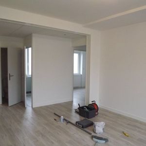 Type 3 de 55 m² AVENUE DE NANTES - Photo 2