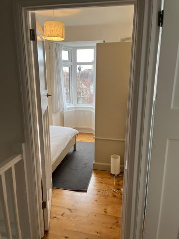 Room in a Shared House, Cheriton Drive, SE18 - Photo 3