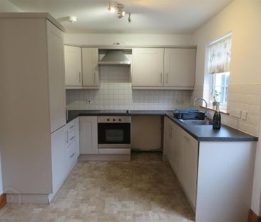 32 Birchdale Manor, Lurgan, BT66 7SY - Photo 5