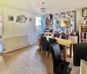 4 bedroom house to rent - Photo 3