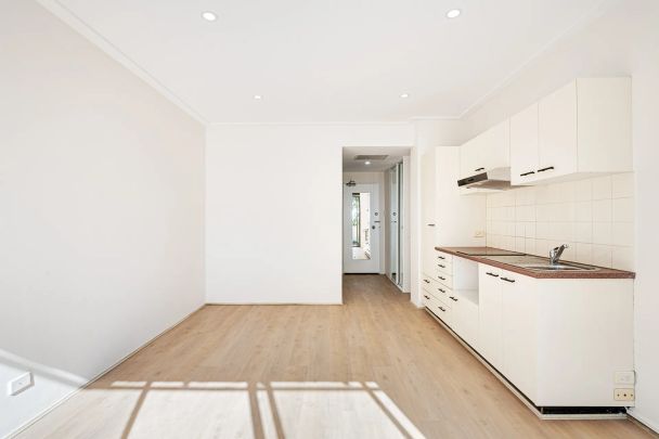 124/450 Pacific Highway, - Photo 1