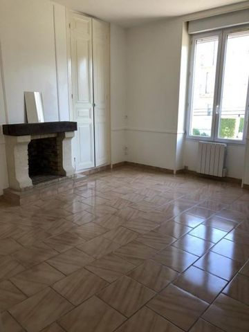 Location Appartement 2 pièces 42m² - Photo 2