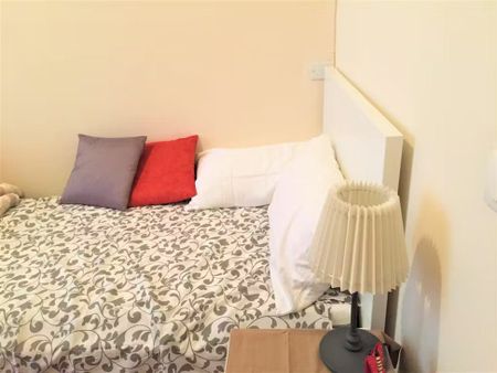 Via Castelfidardo, Florence, Tuscany 50137 - Foto 3