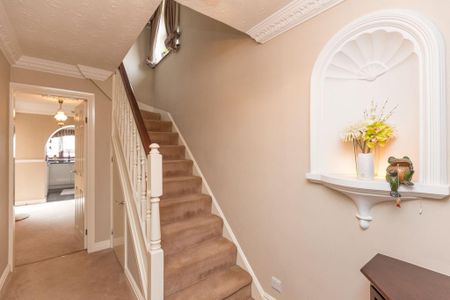 3 bedroom detached house to rent - Photo 3