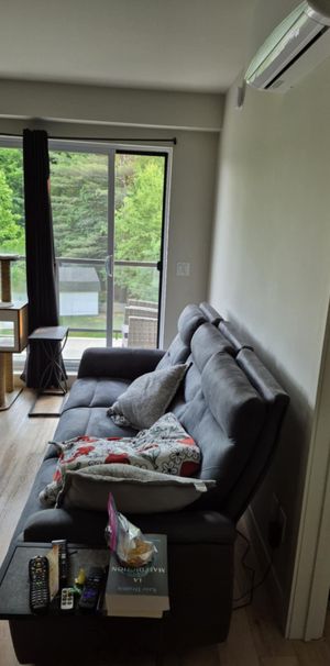 Appartement 3 1/2 A Louer Rapidement - Photo 1