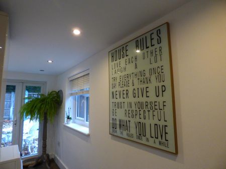 2 bedroom terraced house to rent - Photo 2