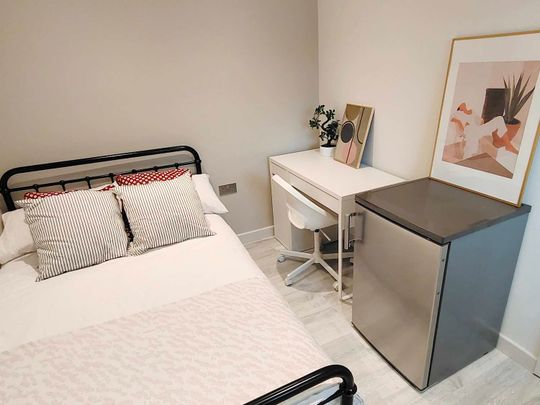 YOHO Kingston Addison Gardens 2b1b Room 1 - Photo 1