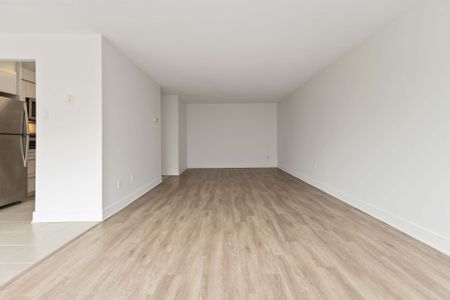 For Lease - 500 Proudfoot Lane Unit# 404, London North, Ontario - Photo 4