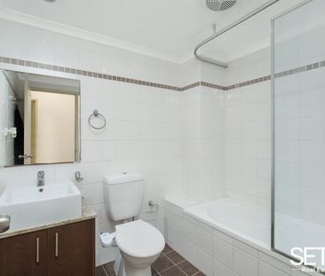 Move-In Ready Apartment with Modern Comfort - Photo 5