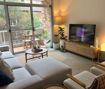 Bondi Beach - Photo 2