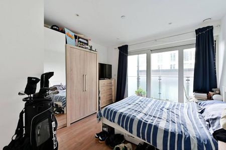 2 bedroom flat to rent - Photo 3