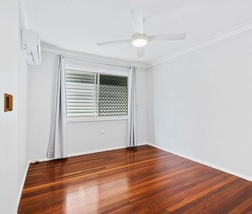 11 BOYNE CRES, WEST GLADSTONE, 12 MONTH LEASE - Photo 3