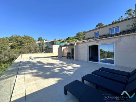 Villa climatisée pour 12 personnes avec piscine chauffée et vue mer à La Londe-Les-Maures - Photo 3