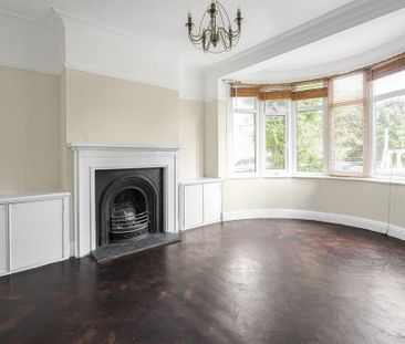 4 bedroom semi-detached house to rent - Photo 2