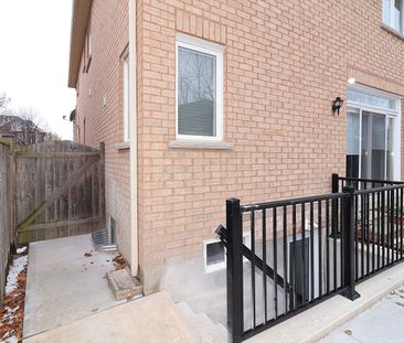 For Lease - 373 CREEK PATH Avenue, Oakville, Ontario - Photo 1