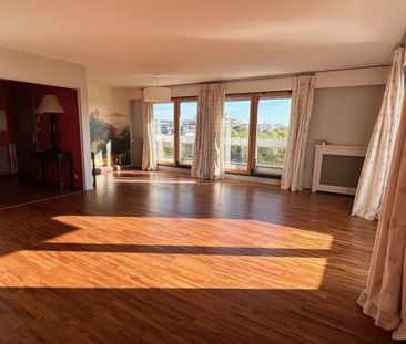 Location Appartement 5 pièces 122m² LIMOGES 87000 - Photo 2