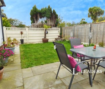 1 bedroom room to rent Mill Lane, Wick - Photo 2
