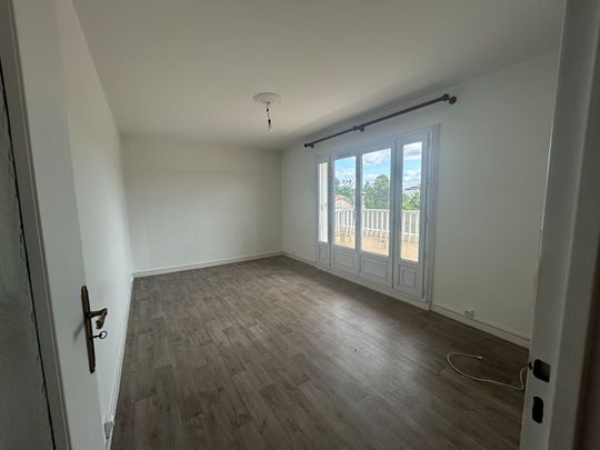Location Appartement 4 pièces 67m² - Photo 1
