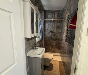 Misbourne Road, Uxbridge, UB10 - Photo 5