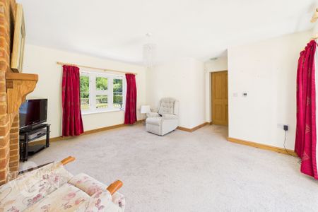 The Common, Dunston, Norwich - Photo 2