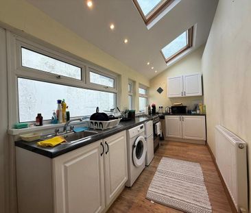 2 bedroom terraced house to rent - Photo 6