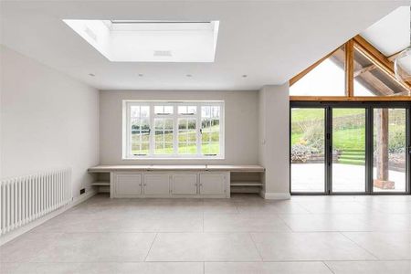 Horsham Road, Abinger Hammer, Dorking, RH5 - Photo 3